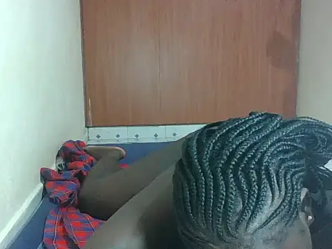 hotebbbyy (F teen) - dance naked