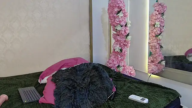 roxxana-queen (F young) - Naked time 🔞