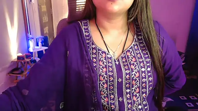 mitikaa (F young) - Doggy Position Wth Cntl 10Mnt LastTipper