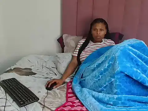 bubbles156 (Ask my age) - domi control for 7 min