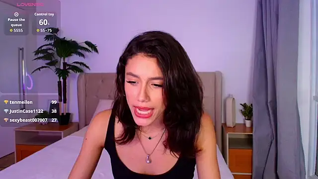 carol_daniel (F teen) - slap ass