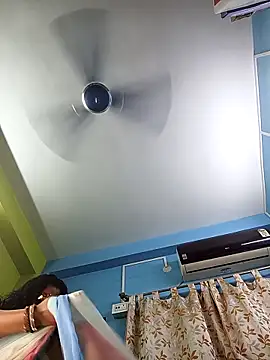 hevensex143's Stripchat show and profile