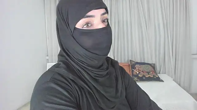 uzra_hayed - Uzra_hayed's free webcam - UK Sex Cams