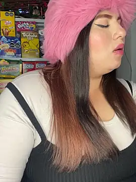 kitty_bms_ - Kitty_Bms_'s free webcam