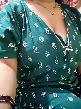 Webcam Model (PARI51) is live