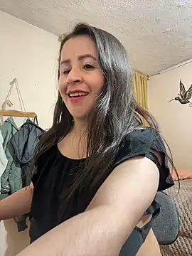 latinfemale live sex cam