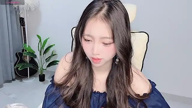 美女Yukiy8877在线直播