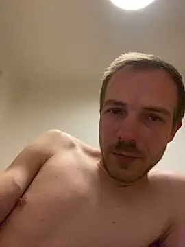 Skinny0150 live sex cam