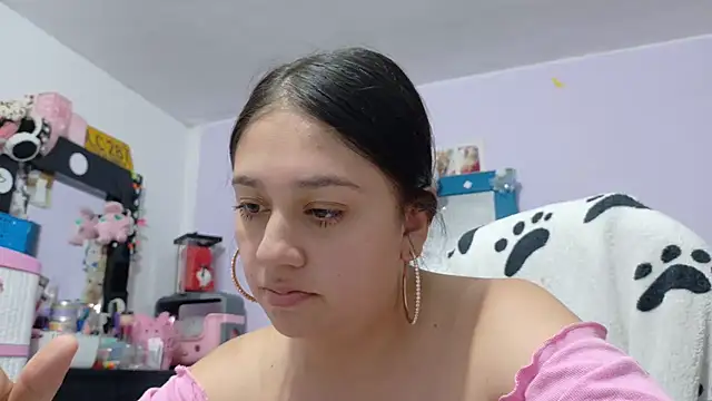 koren_jalaa - KOREN_JALAA's free webcam - UK Sex Cams