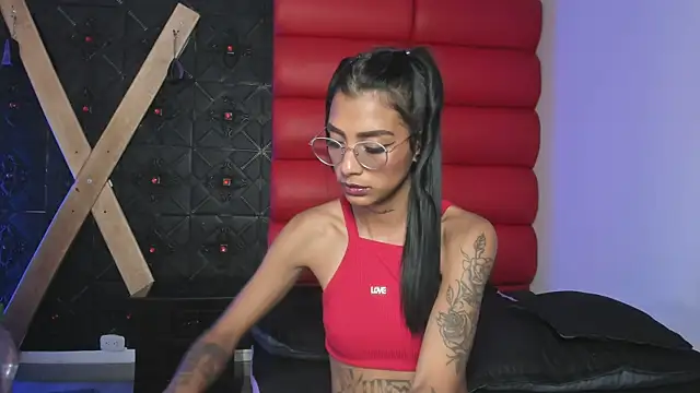 karlaslutskinny__ - KarlaSlutSkinny__'s free webcam - UK Sex Cams