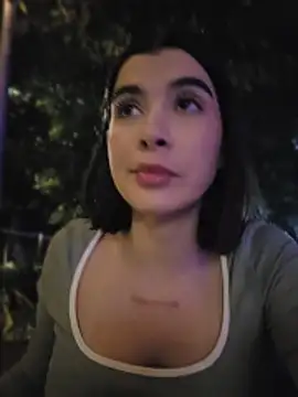 sweetnahoxxx - Sweetnahoxxx's free webcam - UK Sex Cams