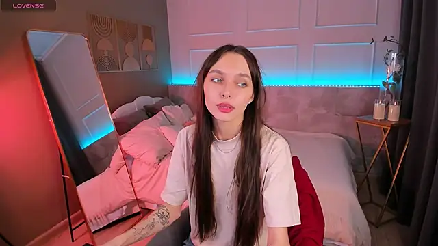 chloesunny - ChloeSunny's free webcam - UK Sex Cams