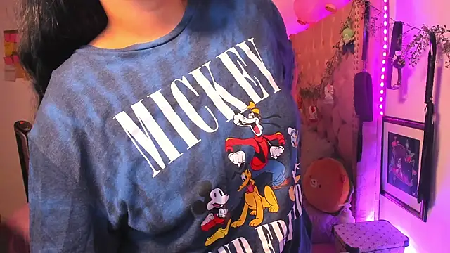 LillyCandy live sex cam