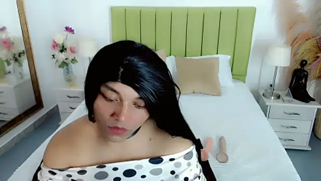 charlotte1_sweet - Charlotte1_sweet's free webcam