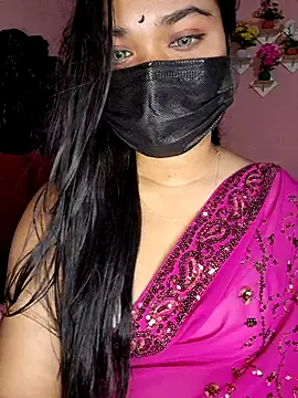 Webcam Model (ariya-03) is live