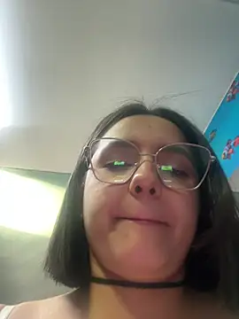 Webcam Model (kaet_) is live