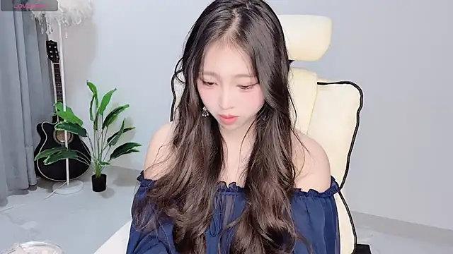 美女Yukiy8877在线直播