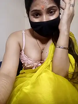 ur_prisha7 (F young) - Boobs play ⏯️