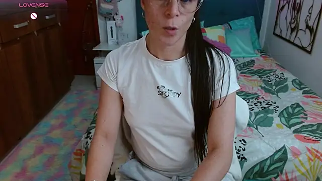 antonella_sweet33 (F milf) - naked control dommi 16 min and squirt