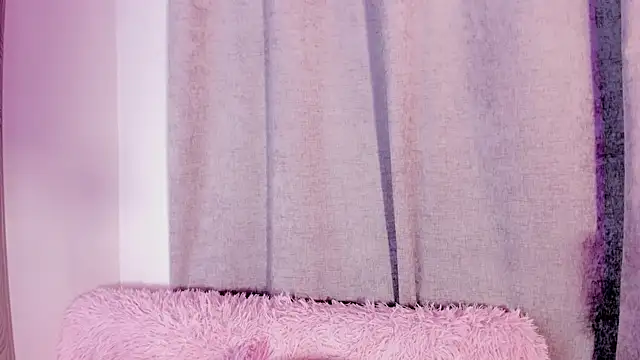 ameliiaa_smith - Ameliiaa_smith's free webcam - UK Sex Cams