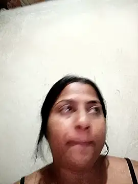 giselabrunette25 - Giselabrunette25's free webcam - UK Sex Cams