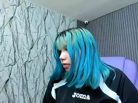 katteyes_20 - Katteyes_20's free webcam - UK Sex Cams