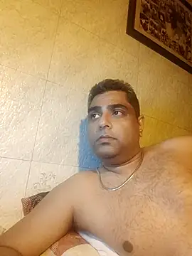 hardnhornybull (Ask my age) - HELP ME START MY SHOW