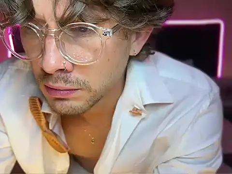 mcklister_kinky_feets (M young) - CUM AT GOAL