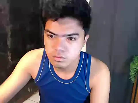 Bigboy_Hiro live sex cam