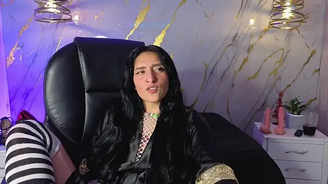 scaarlettfox - Scaarlettfox's free webcam - UK Sex Cams