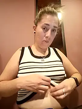 vianka_0917 - VIANKA_0917's free webcam - UK Sex Cams