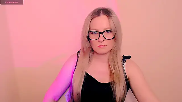 annepeach - AnnePeach's free webcam - UK Sex Cams