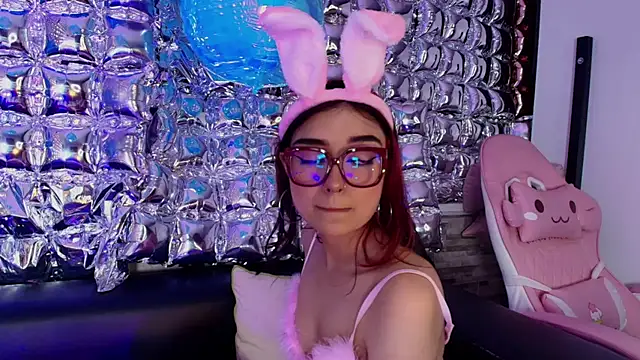 lala_cherry - Lala_cherry's free webcam - UK Sex Cams