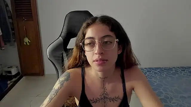 star_shooting8 - Star_shooting8's free webcam