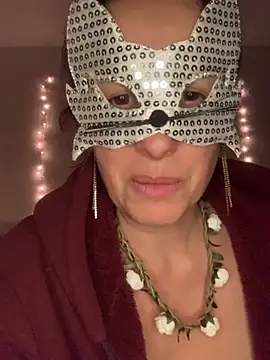 mass_hotbrunette live sex cam