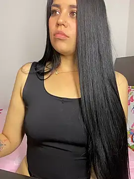 sophyy_white - Sophyy_white's free webcam