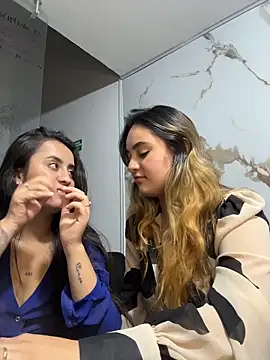 antonella_julieta - Antonella_Julieta's free webcam