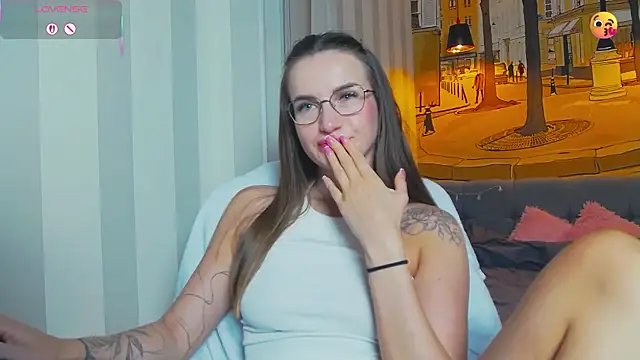 alice__alice69 - ALICE__ALICE69's free webcam - UK Sex Cams