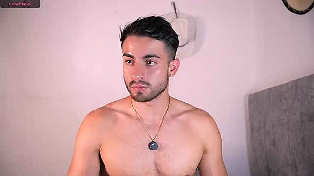 aydan_hw - Aydan_hw's free webcam - UK Sex Cams