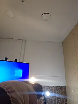 LizzRouse live sex cam