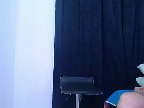 becca_fremman - Becca_Fremman's free webcam - UK Sex Cams