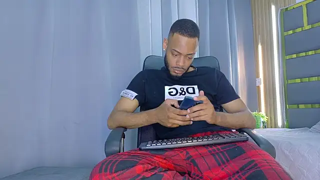 Oliver_bigblack_cock