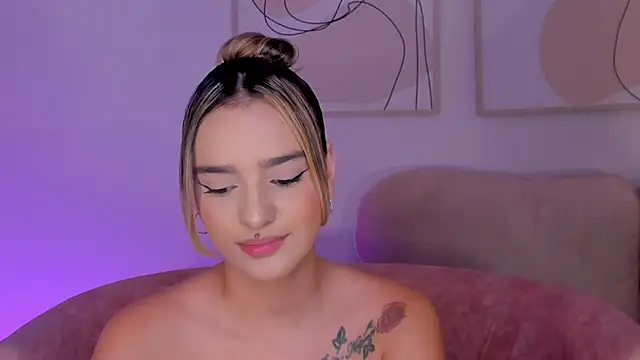 laurentrosse1 - LaurentRosse1's free webcam