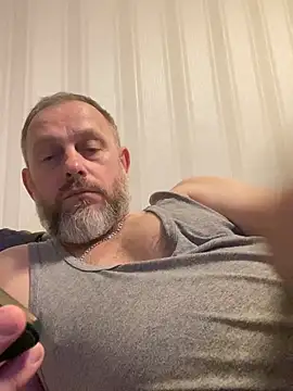 frosl - Frosl's free webcam - UK Sex Cams