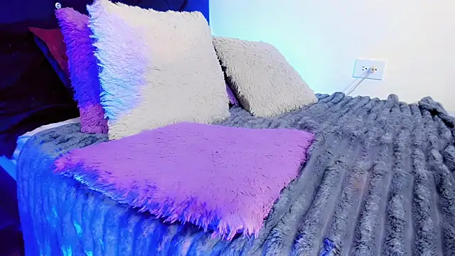 lesly_xx - Lesly_xx's free webcam - UK Sex Cams