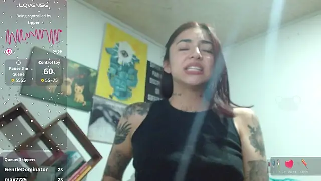 zoebakers_ - ZoeBakers_'s free webcam - UK Sex Cams