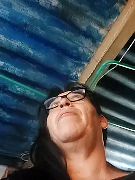 clarita_01 - Clarita_01's free webcam - UK Sex Cams