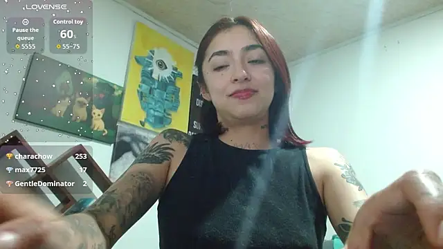 zoebakers_ - ZoeBakers_'s free webcam