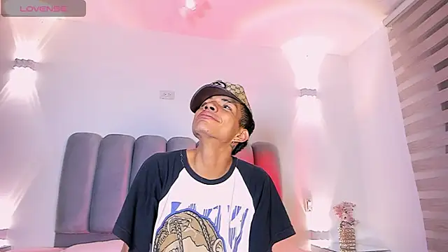 candyandmarilyn - Candyandmarilyn's free webcam