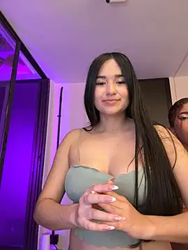 TheAlejandroDolls live sex cam